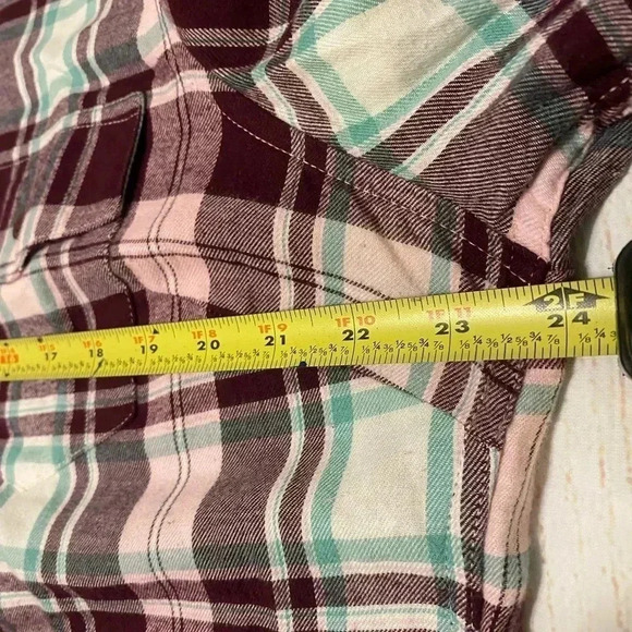 Northcrest Maroon Plaid Flannel Button-up Shirt Hi-Low Hem Front Pockets Size 1X - Picture 9 of 10